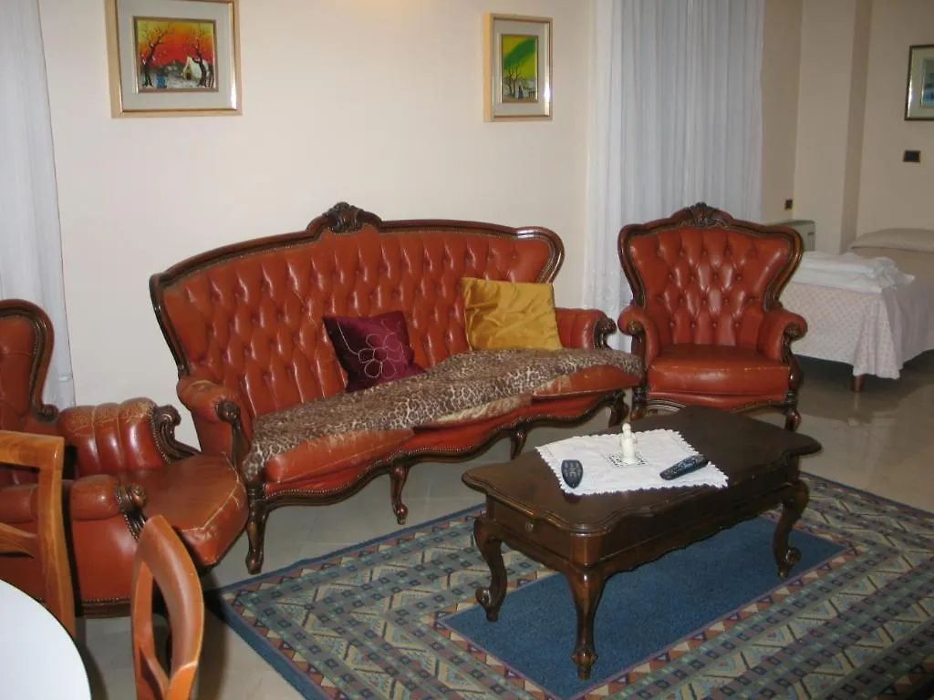 Hotel Albergo Ristorante Quadrifoglio Urgnano